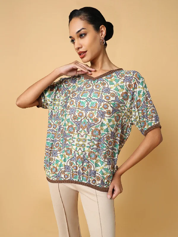 Now or Never Women Green Graphic Top